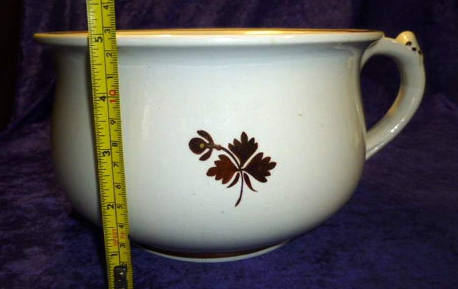Tea Leaf Open Chamber Pot by Arthur J Wilkinson-1