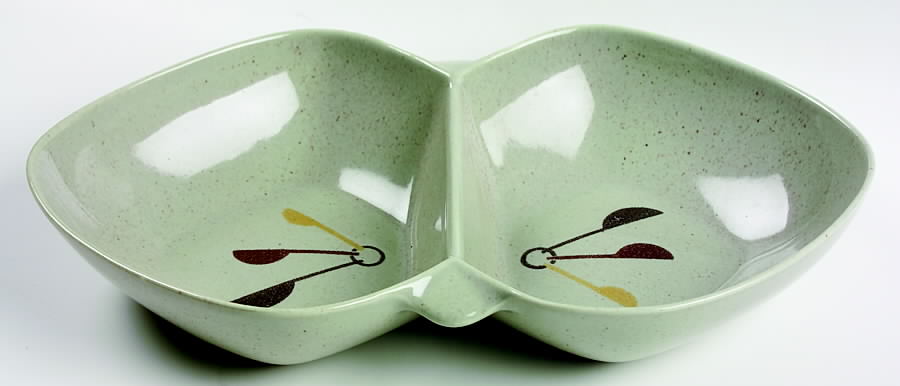 Gourmet 13" Oval Divided Vegetable Bowl by Winfield-1