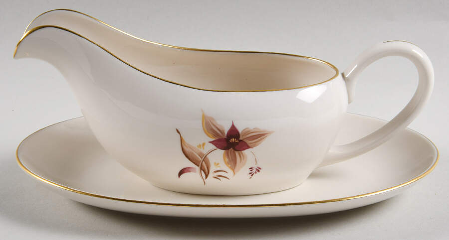 Trillium Gravy Boat & Underplate by Westport-1
