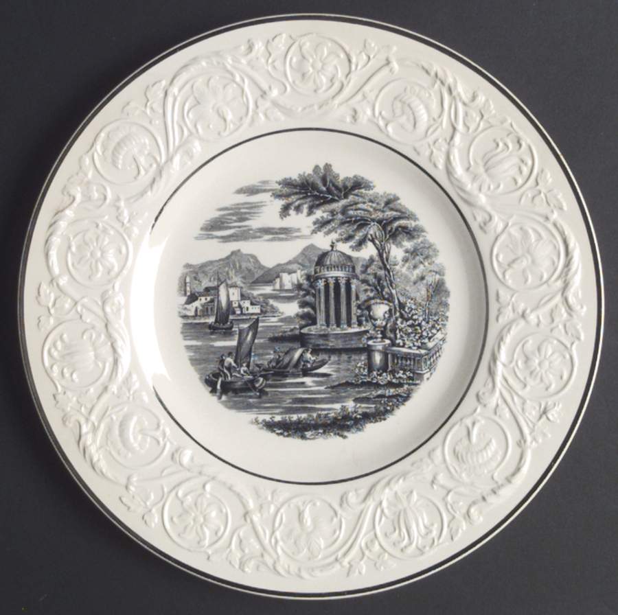 AL8071 Dinner Plate by Wedgwood-1