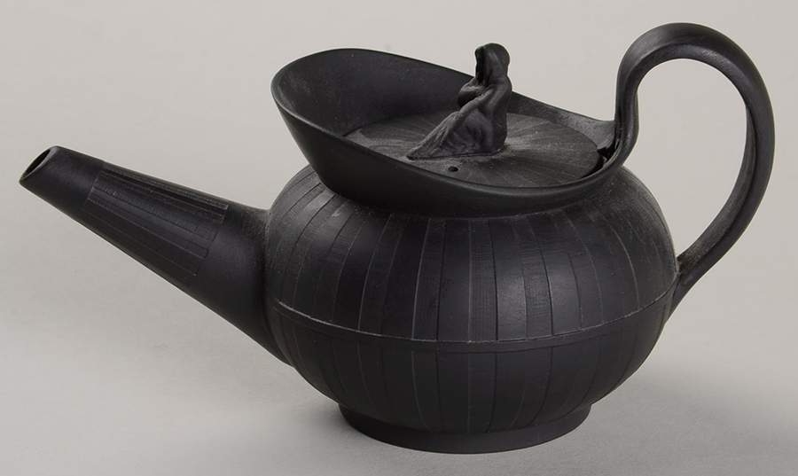 Basalt Black Mini Teapot & Lid by Wedgwood-1
