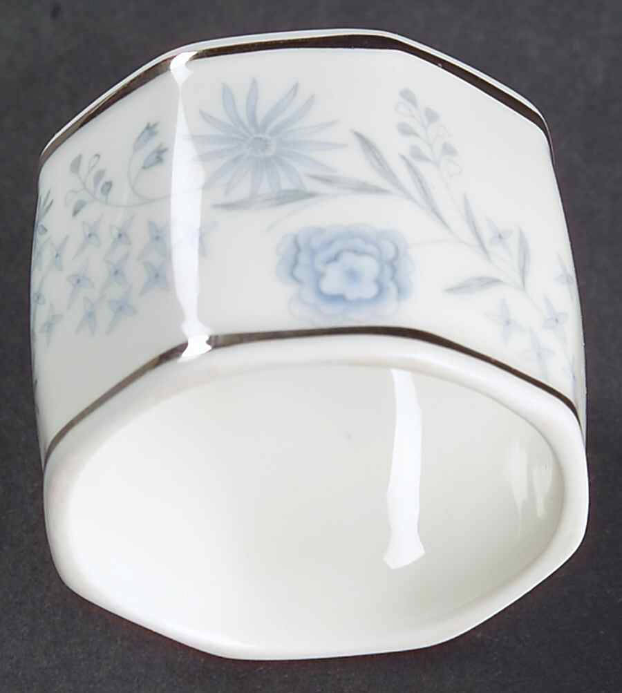 Belle Fleur Napkin Ring by Wedgwood-1