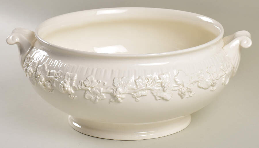 Cream Color on Cream Color (Shell Edge) Tureen No Lid by Wedgwood-1