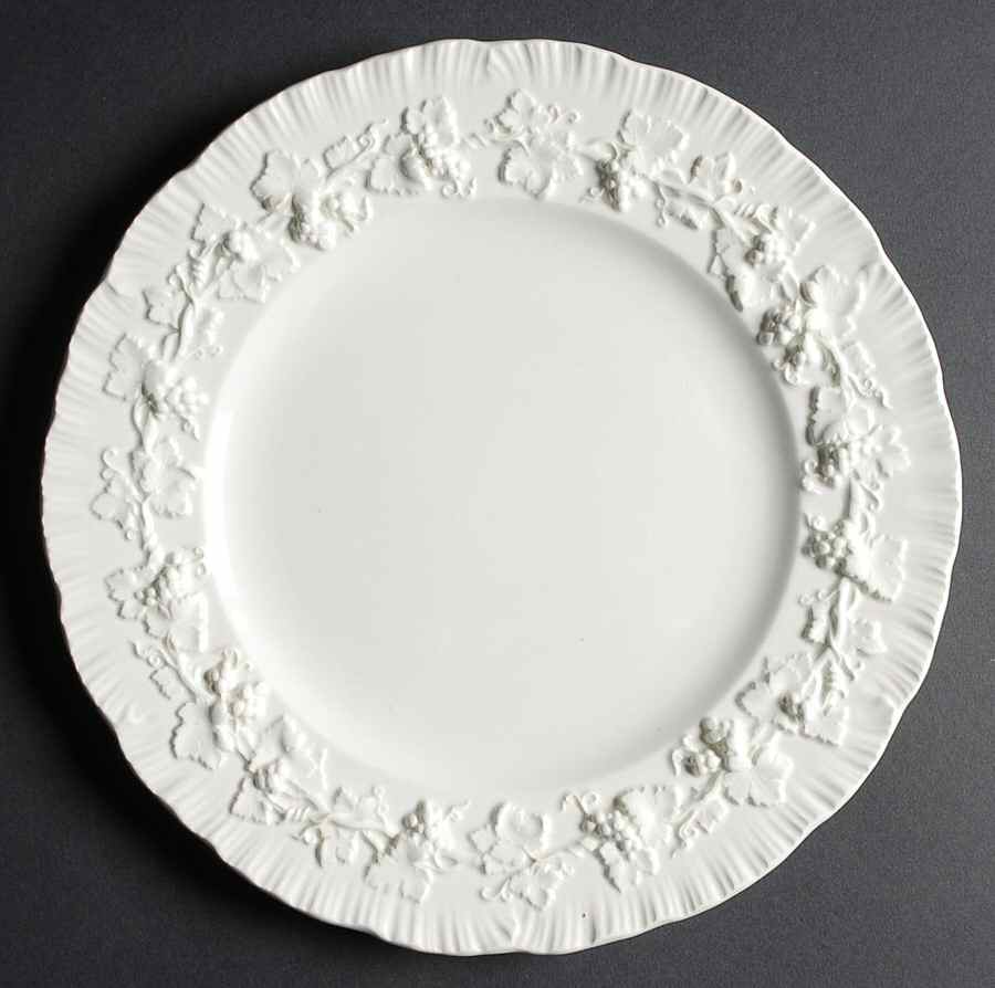 Cream Color on Cream Color (Shell Edge) Dinner Plate by Wedgwood-1