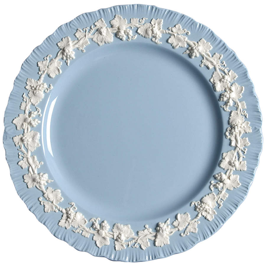 Cream Color on Lavender (Shell Edge) Dinner Plate by Wedgwood-1