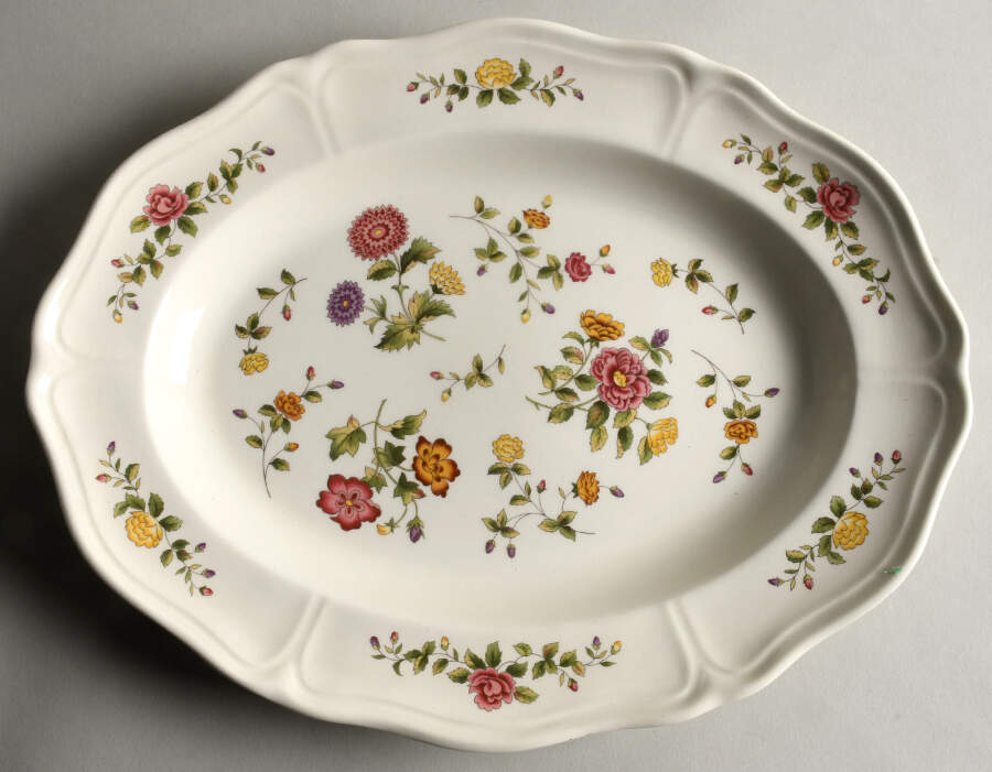 Charlecote 13" Oval Serving Platter by Wedgwood-1