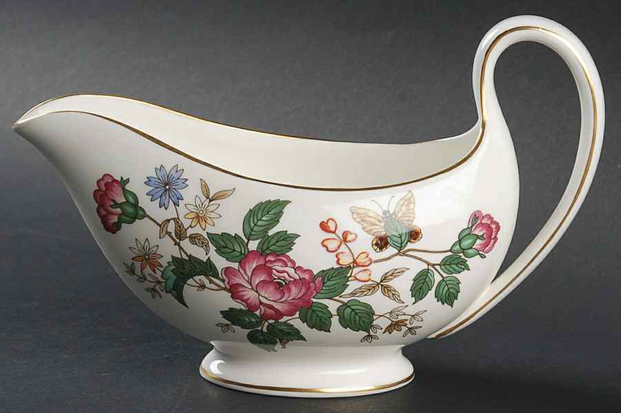 Charnwood (Bone) Gravy Boat by Wedgwood-1