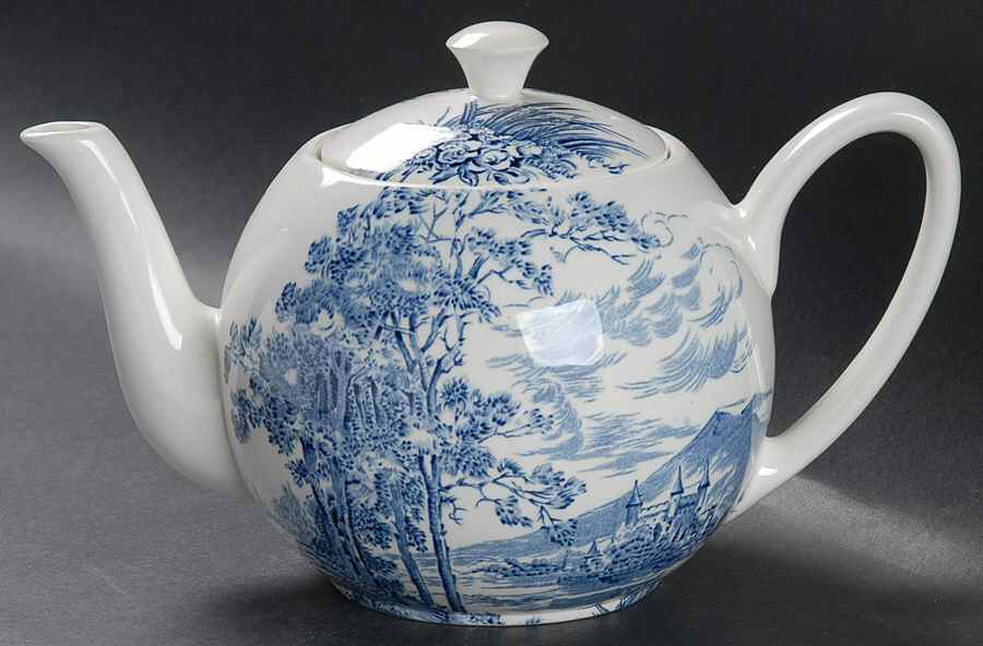 Countryside Blue Teapot & Lid by Wedgwood-1