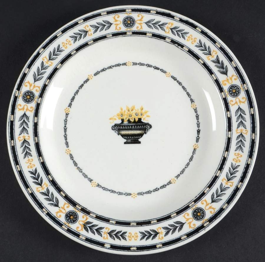 The Etruria (Black Laurel) Dessert/Pie Plate by Wedgwood-1