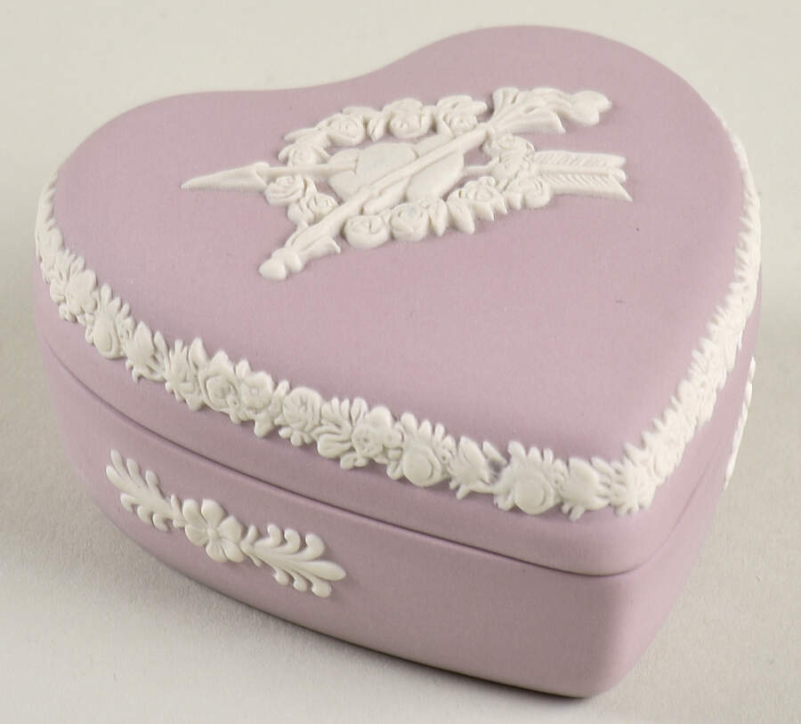 Couples Celebration Annual Heart-Box Lilac-Couples Box - No Box by Wedgwood-1