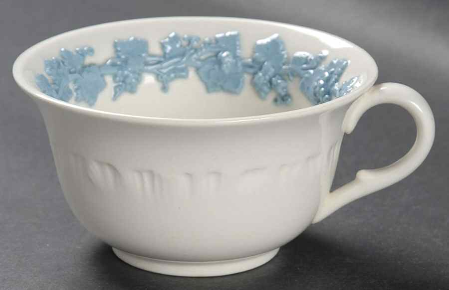 Lavender on Cream Color (Shell Edge) Footed Cup by Wedgwood-1