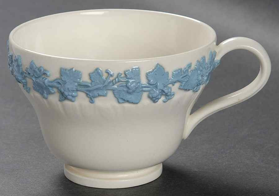 Lavender on Cream Color (Shell Edge) Footed Cup by Wedgwood-1