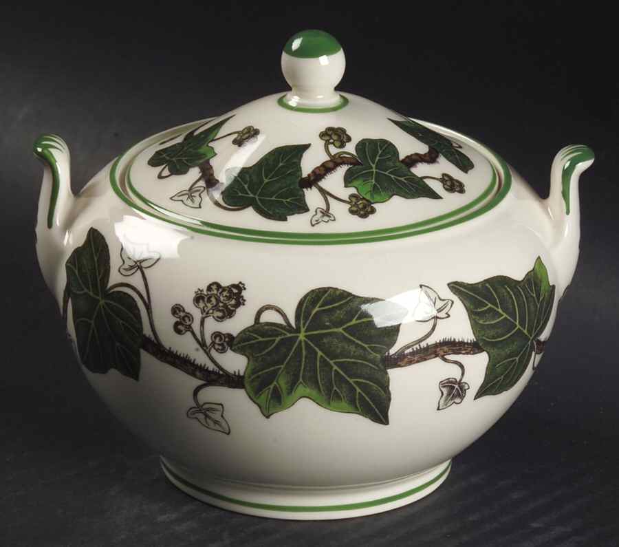 Napoleon Ivy Green (Queen's Ware) Sugar Bowl & Lid by Wedgwood-1