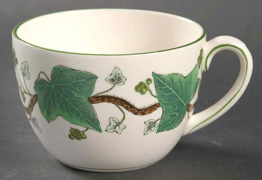 Napoleon Ivy Green (Queen's Ware) Snack Cup by Wedgwood-1
