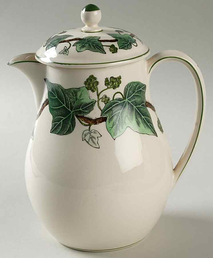 Napoleon Ivy Green (Queen's Ware) Hot Water Jug & Lid by Wedgwood-1