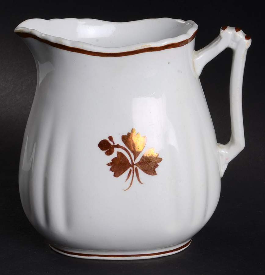 Tea Leaf Creamer by Wedgwood-1