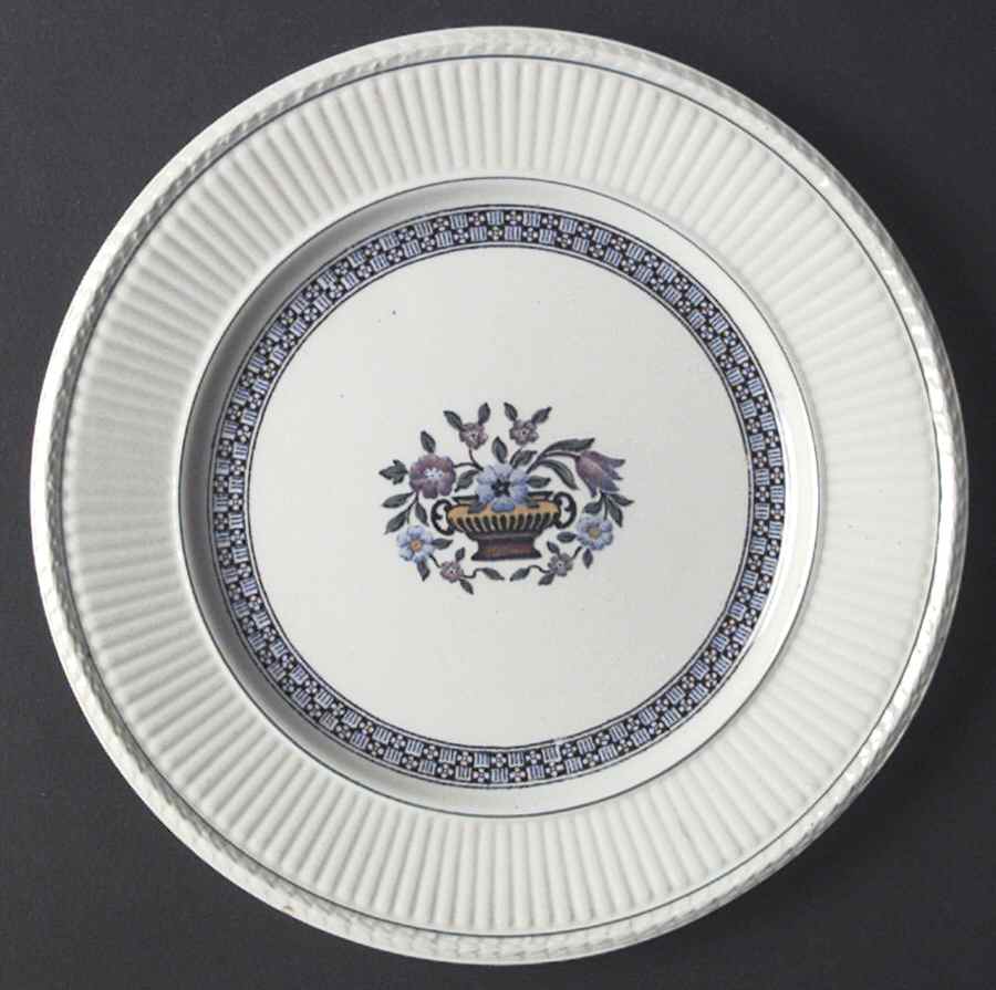 Trentham Light Blue Navy Luncheon Plate by Wedgwood-1