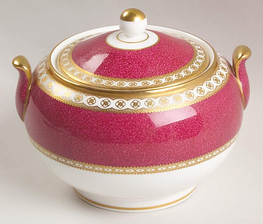 Ulander Powder Ruby 146 Shape Sugar Bowl & Lid by Wedgwood-1
