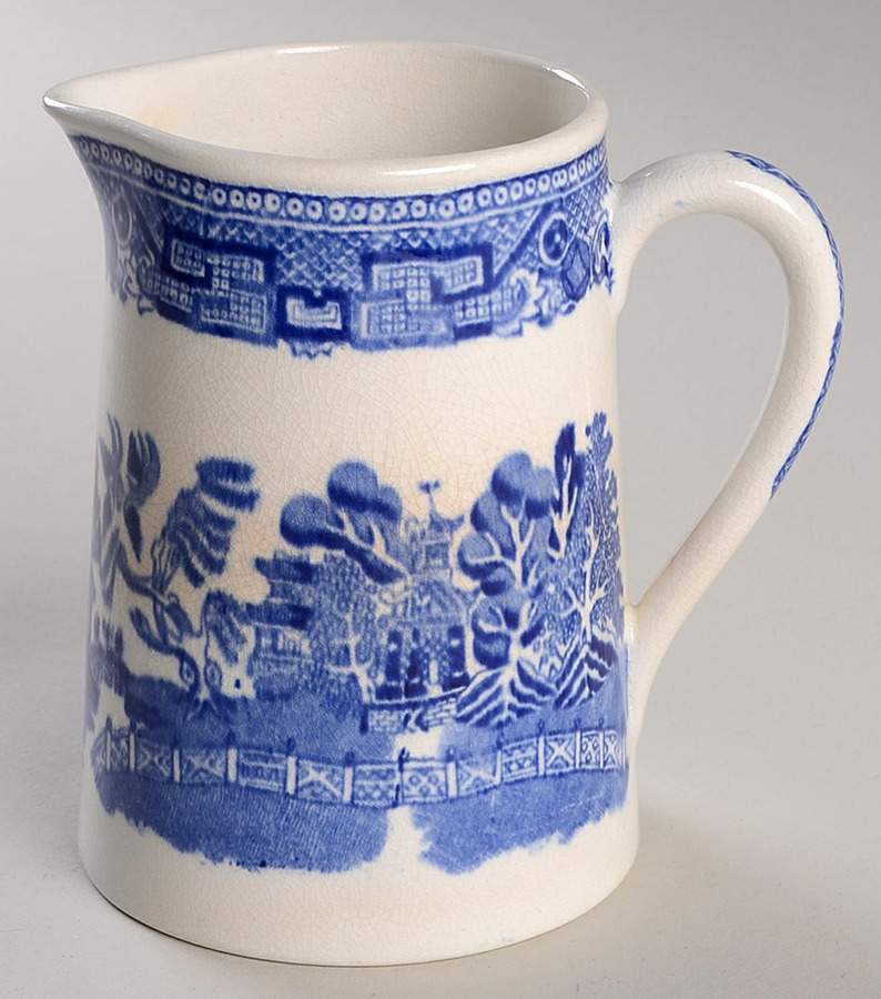 Willow Blue (Older, Smooth) 16 Oz Pitcher by Wedgwood-1