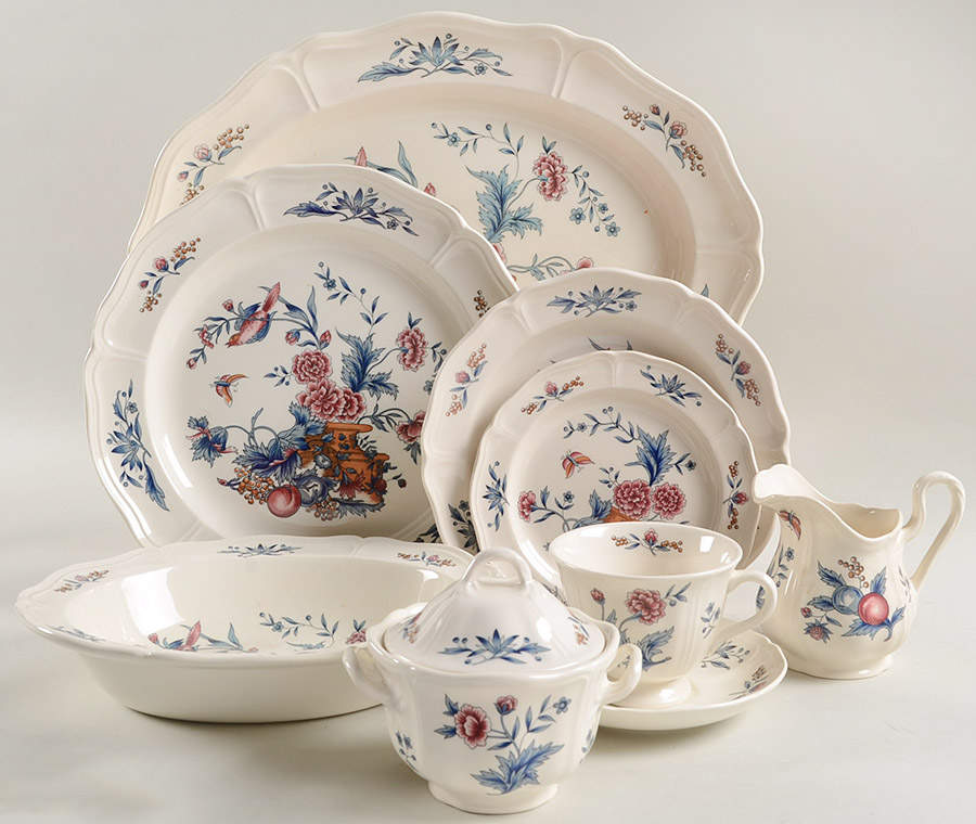 Williamsburg Potpourri 45 Piece Starter Set by Wedgwood-1