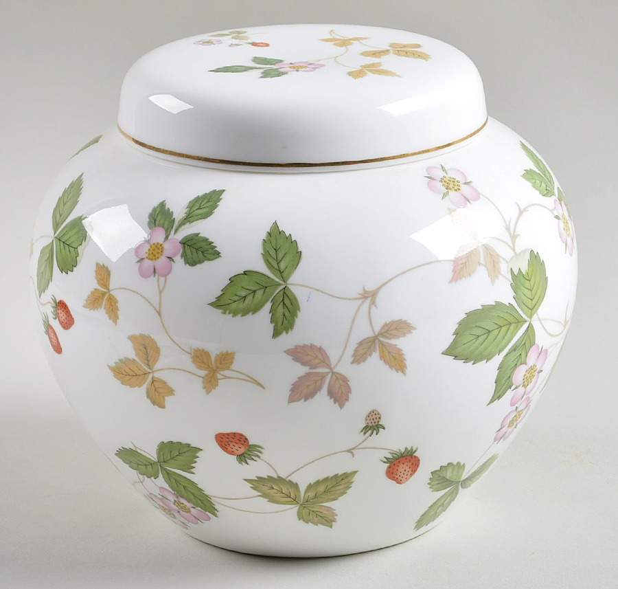 Wild Strawberry (Bone & Oven To Table) 5" Ginger Jar & Lid by Wedgwood-1