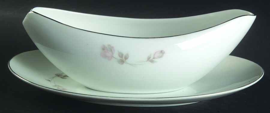 Duet Gravy Boat & Underplate/Relish by Wyndham-1