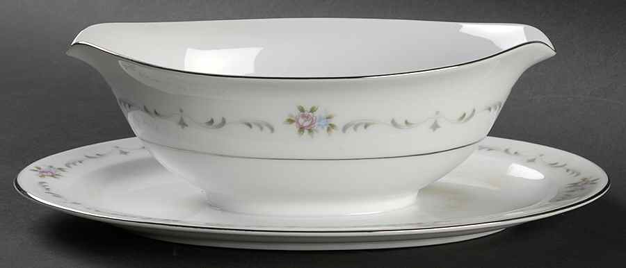 Valencia Gravy Boat with Attached Underplate by Wyndham-1