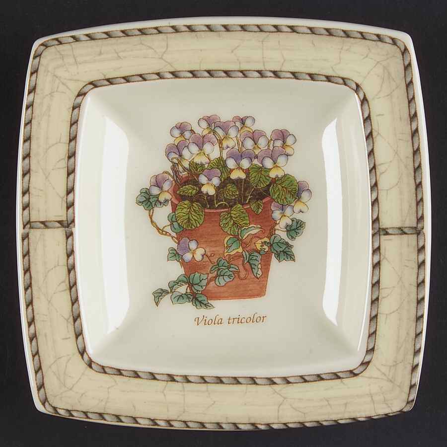 Sarah's Garden Small Sweet Meat Dish by Wedgwood-1