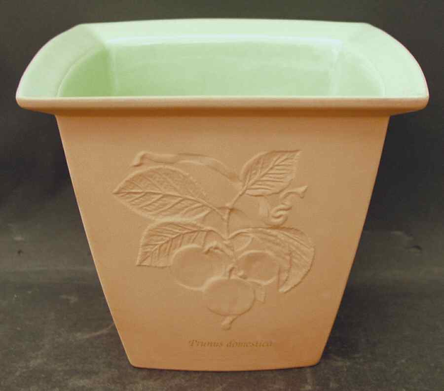 Sarah's Garden Large Planter by Wedgwood-1