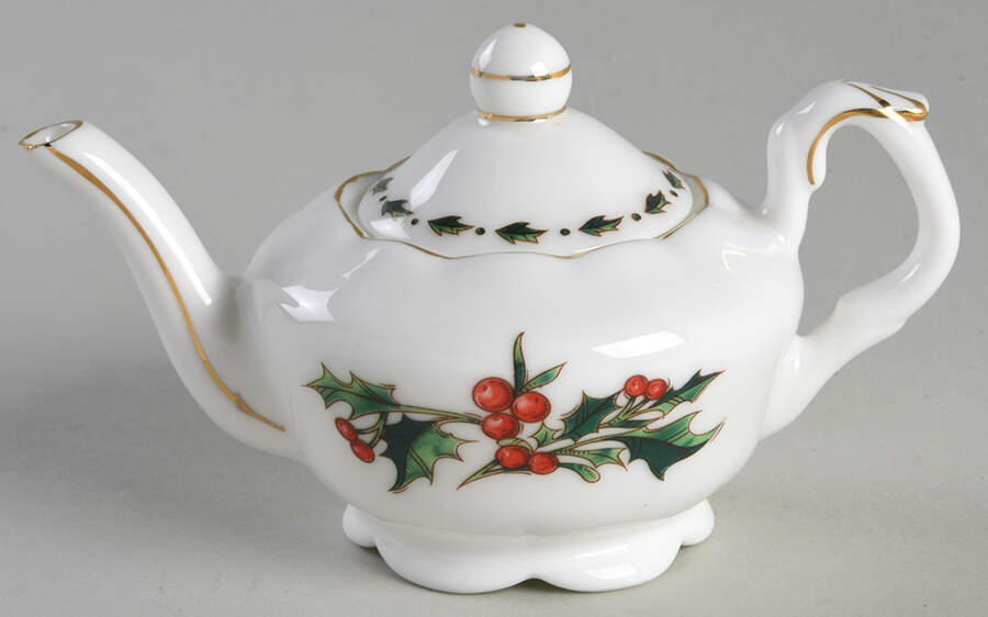 A Cup of Christmas Tea Toy Teapot & Lid by Waldman House-1