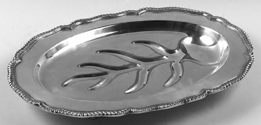 Kings Court (Silverplate, Hollowware) Small Plated Footed Meat Platter with Well by W & S Blackington Co-1