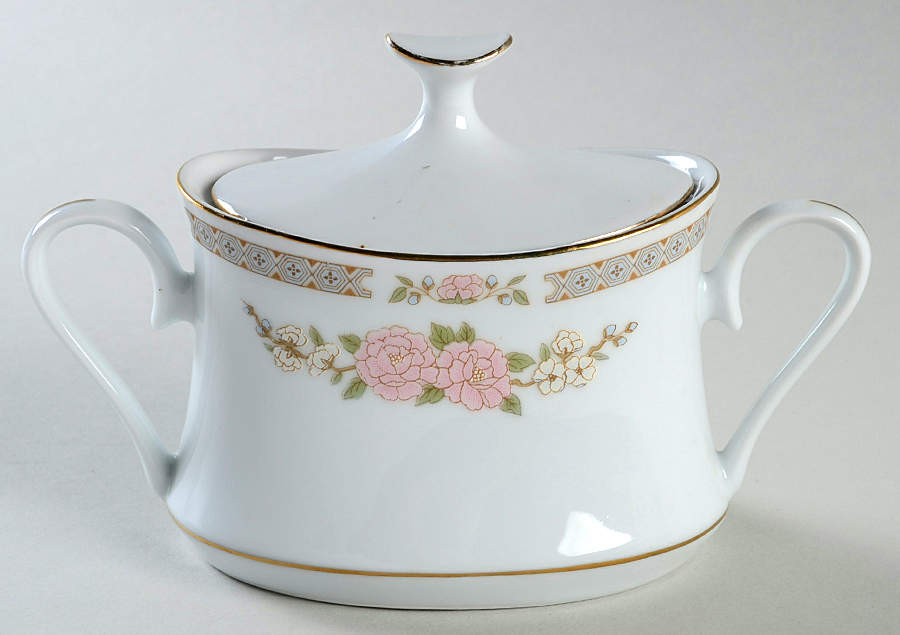WHJ4 Sugar Bowl & Lid by White Jade-1