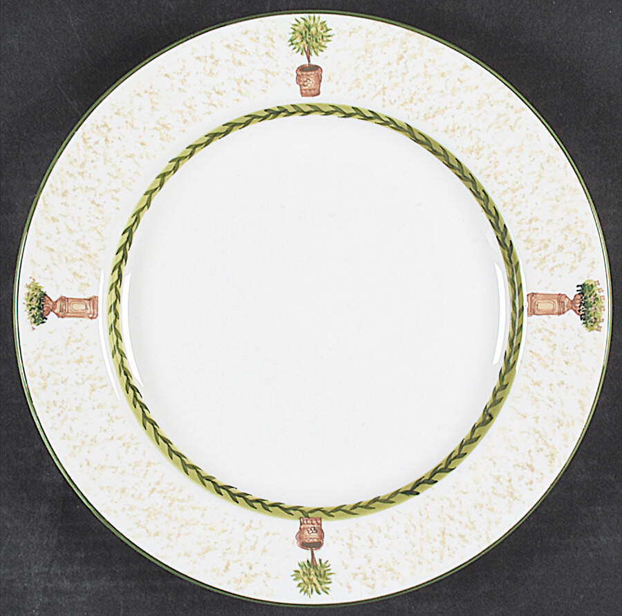 Topiary Dinner Plate by Waverly-1