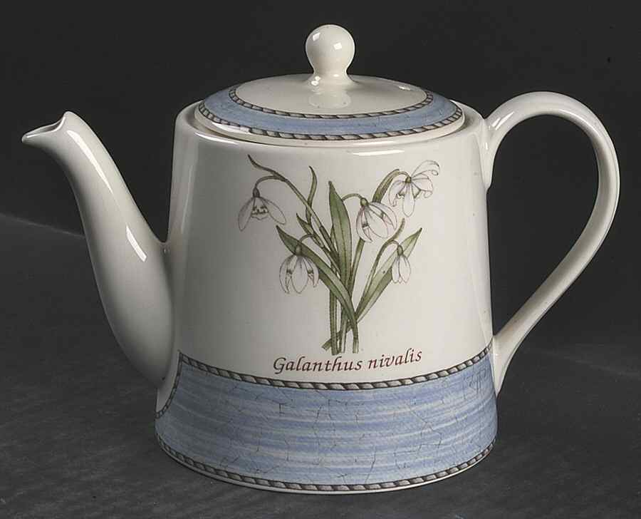 Sarah's Garden Snowdrop Small Teapot & Lid by Wedgwood-1