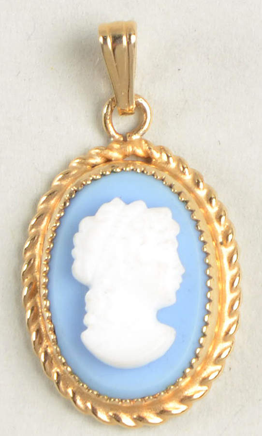 Jasperware Jewelry Goldplate Pendant by Wedgwood-1
