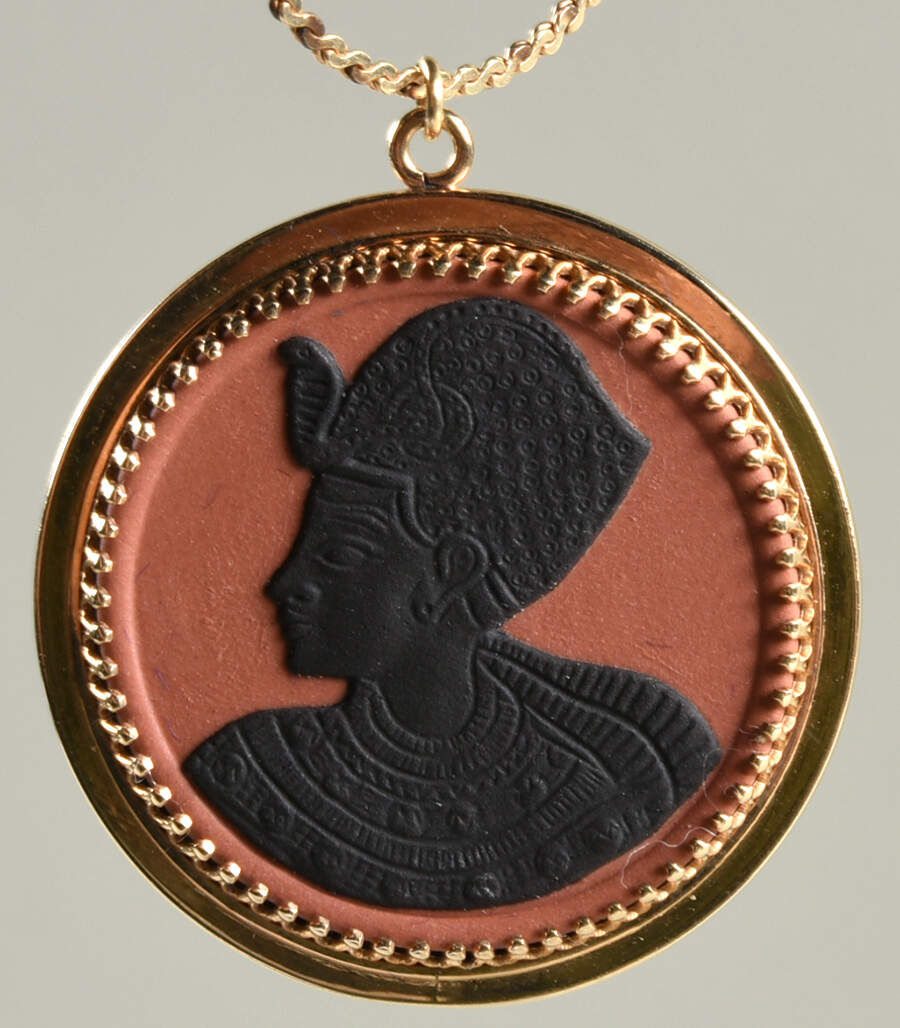 Jasperware Jewelry Round King Tut Necklace by Wedgwood-1
