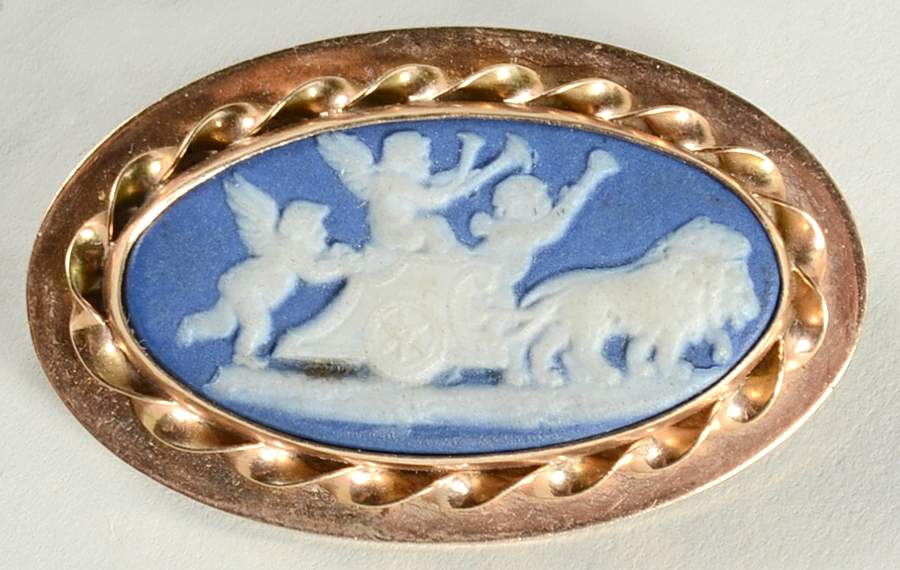 Jasperware Jewelry Goldplate Brooch by Wedgwood-1