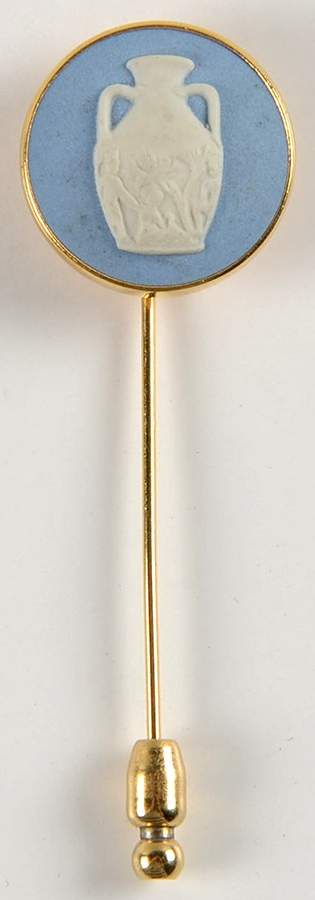 Jasperware Jewelry Goldplate Stick Pin by Wedgwood-1