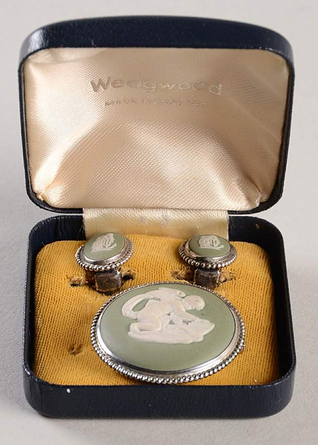 Jasperware Jewelry (3 Piece) Brooch & Clip on Earring Set by Wedgwood-1