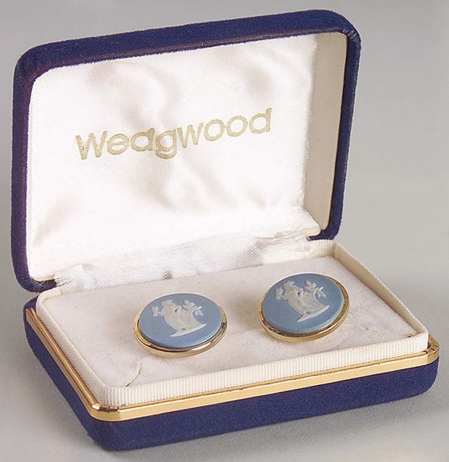 Jasperware Jewelry (Pair) Goldplate Cuff Link by Wedgwood-1