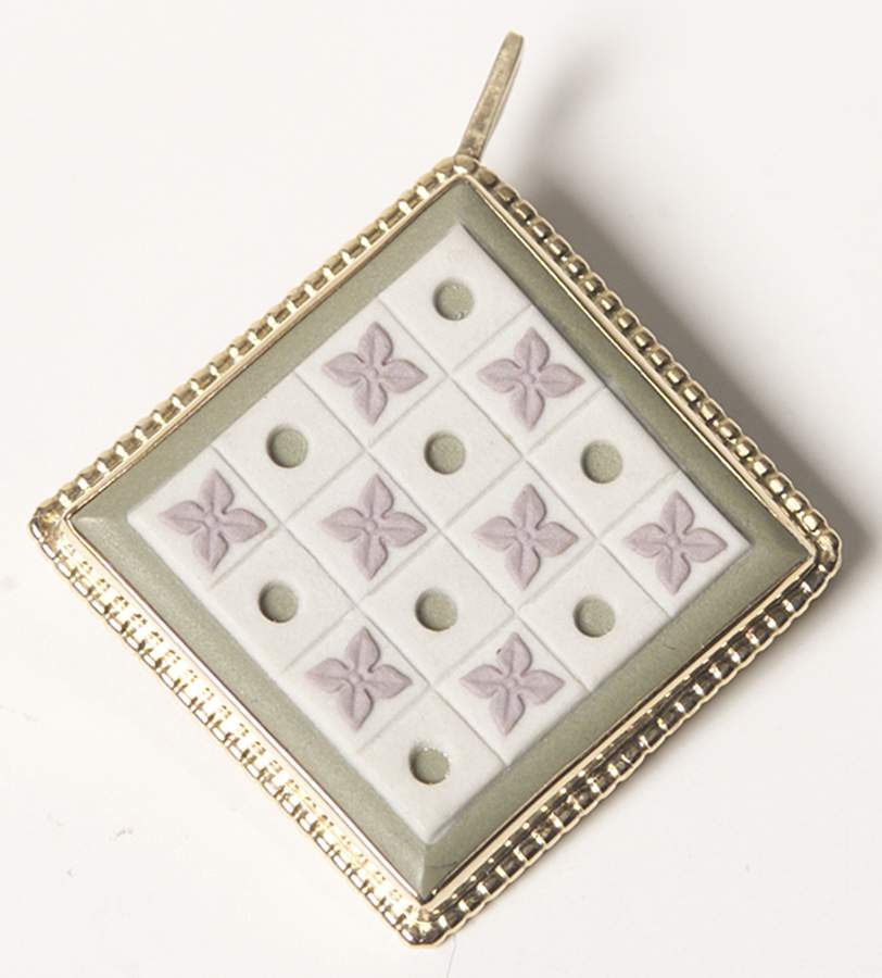Jasperware Jewelry Goldplate Brooch by Wedgwood-1