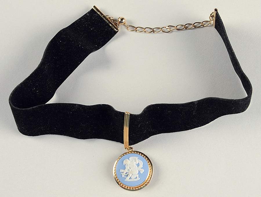 Jasperware Jewelry Choker Necklace with Gold Charm by Wedgwood-1