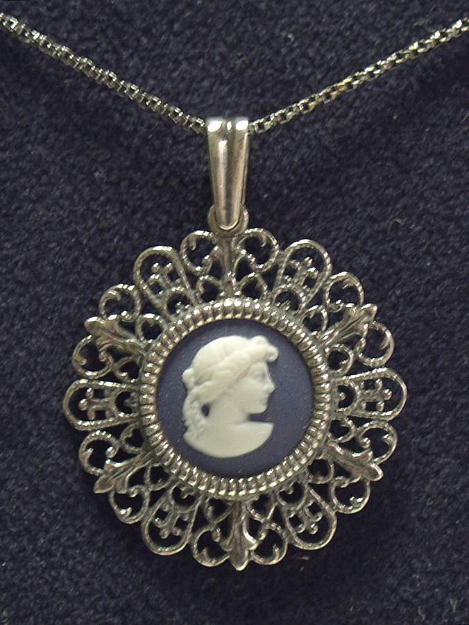 Jasperware Jewelry Classical Pendant by Wedgwood-1