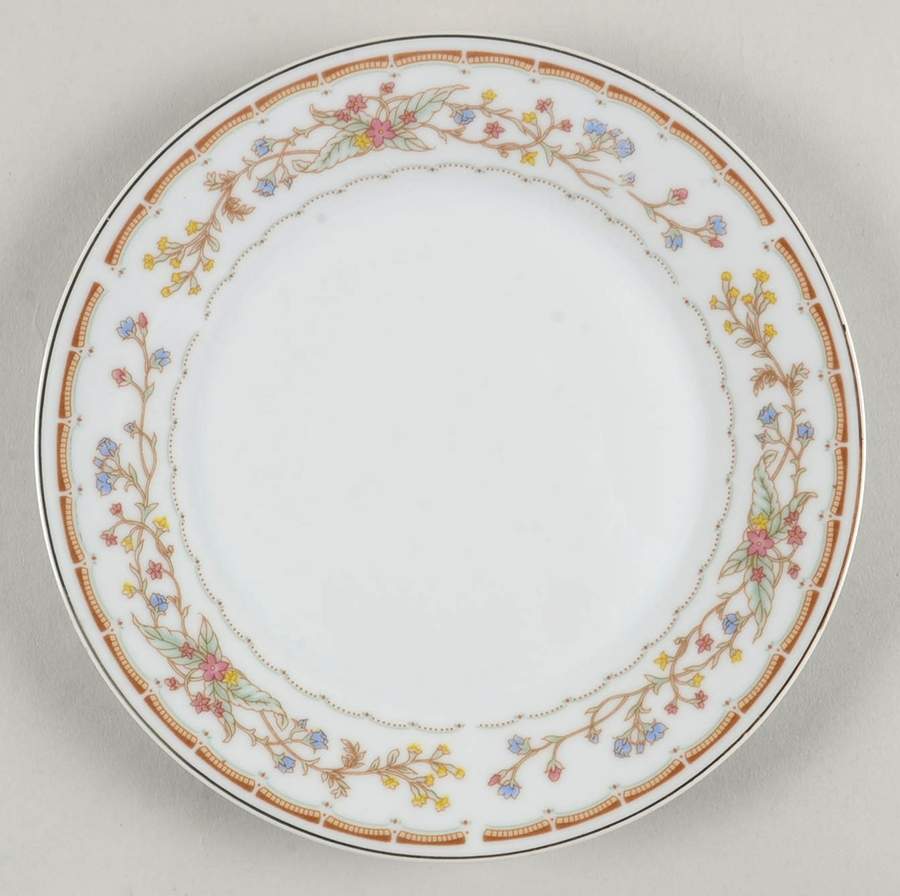 WLO1 Salad Plate by Wellington (China)-1