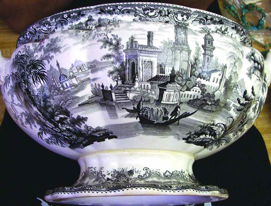 Select Views Tureen No Lid by W Smith & Co-1
