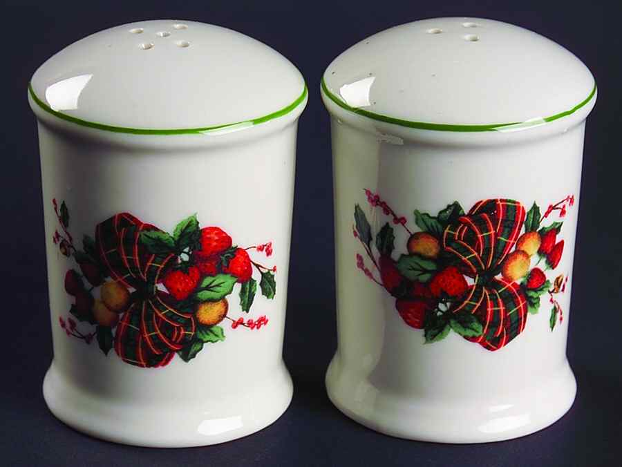 WJA1 Salt & Pepper Set by William James-1