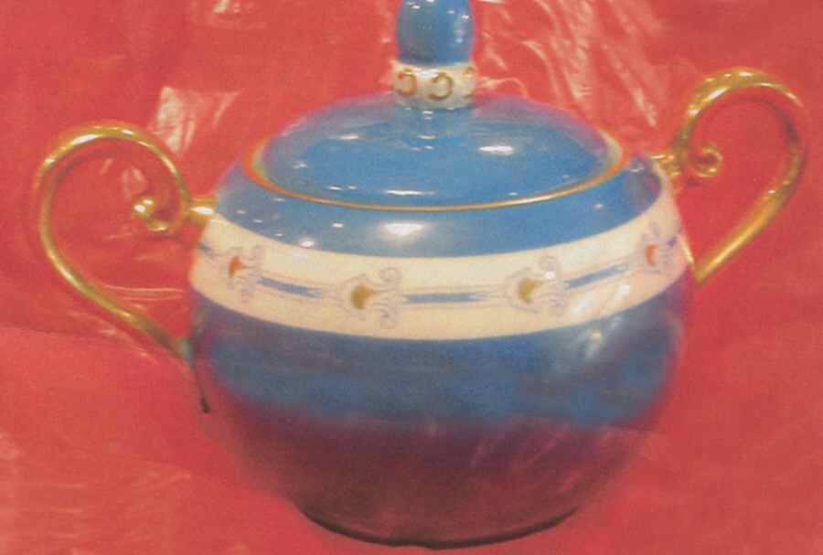 Trudel Sugar Bowl & Lid by Walkure Bayreuth-1