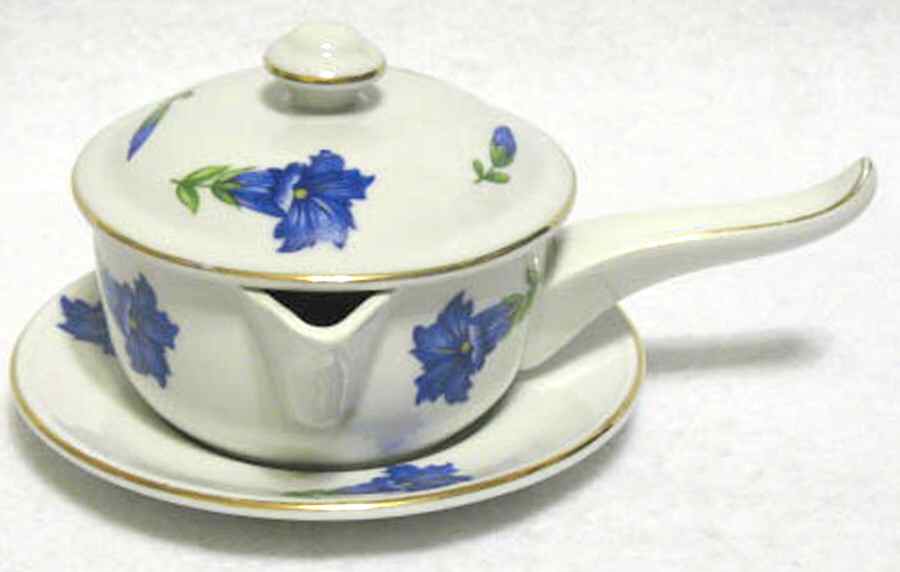 Enzian Sauce Boat & Lid with Underplate by Walkure Bayreuth-1