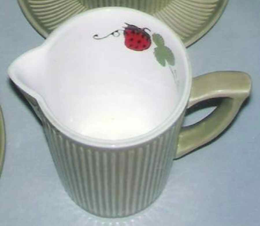 WAJ8 Creamer by Wales (Japan)-1