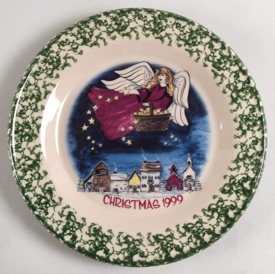 Green Sponge Christmas Dinner Plate by Workshop Gerald Henn-1